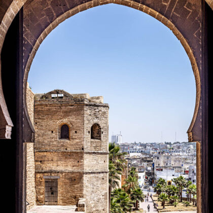 Puerta tradicional en Casablanca – cuadro fotográfico de Marruecos